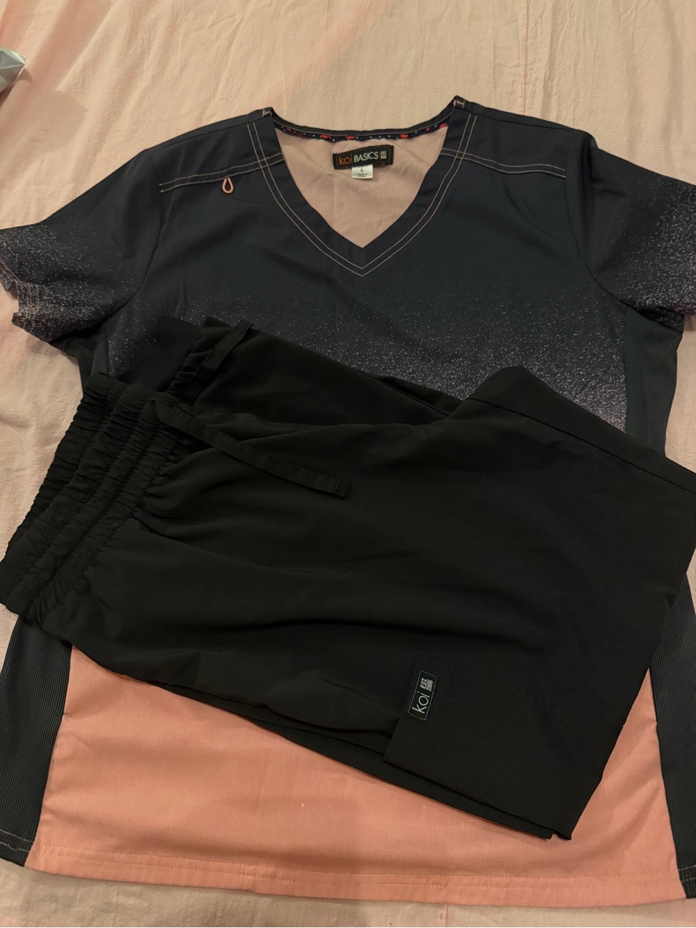 Koi Lite Large Scrub Set Ombre Top Black Pants Size L Stretch Nursing